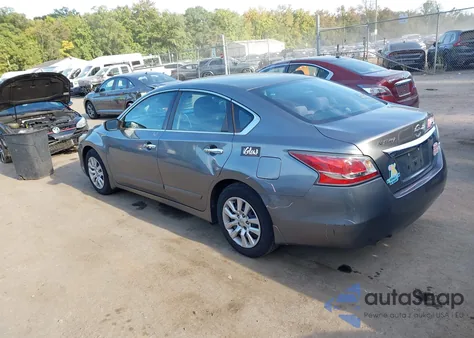 2015 Nissan Altima 2.5 S из США, поврежденный, VIN 1N4AL3AP7FC459290